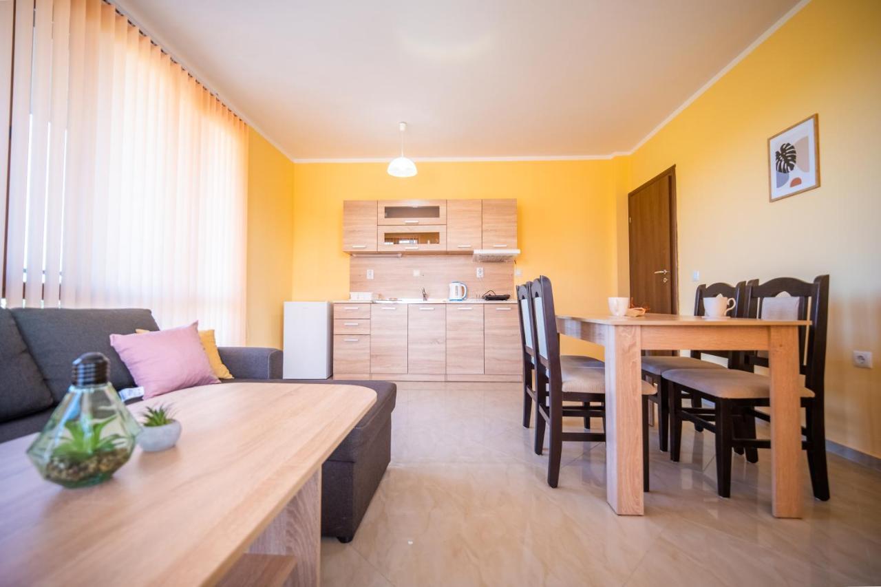 Stefaniya Apartments Sozopol Esterno foto