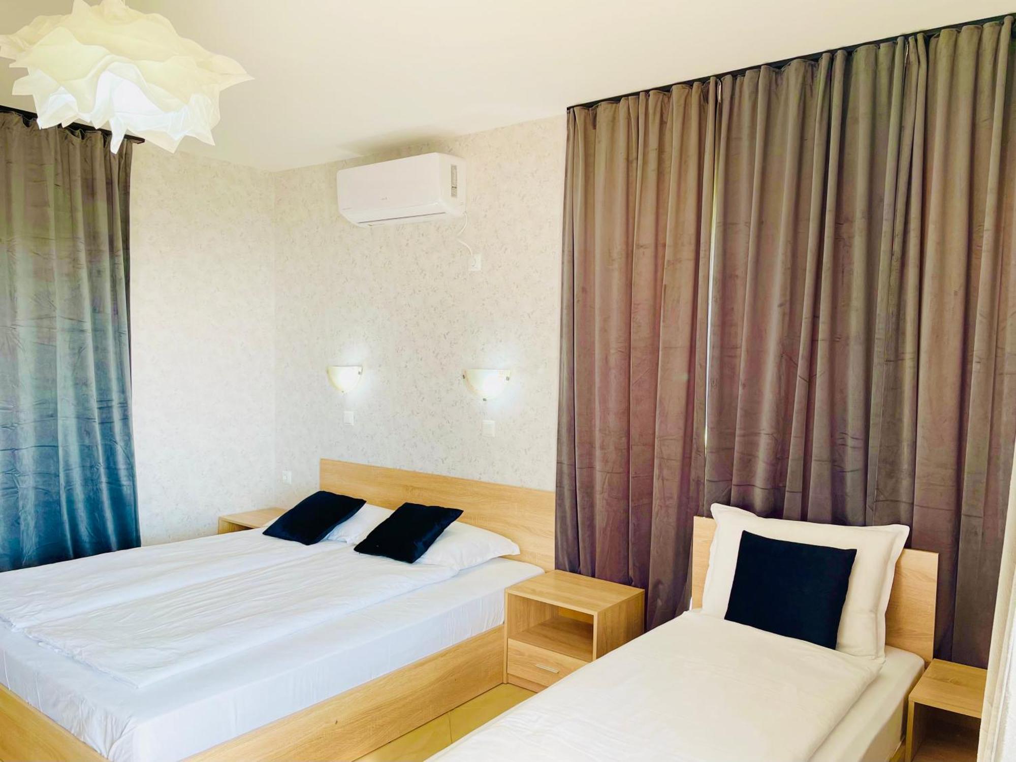 Stefaniya Apartments Sozopol Esterno foto